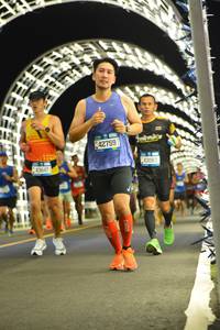 BIB: 43647, 42759, 43083
                            <button type="button" onclick="openModal(19933302)" class="btn btn-primary btn-sm float-right btn-popup" data-toggle="modal" data-target=".modal-high-quality">
                        <i class="fas fa-shopping-cart"></i> Add to Cart
                    </button>
                                            <button type="button" onclick="isThisMe(19933302, true)" class="btn btn-success btn-sm float-right btn-popup btn-isme hidden" data-toggle="tooltip" data-placement="bottom" title="นี่คือรูปของคุณใช่ไหม คลิกที่นี่เพื่อเอาเข้าอัลบั้ม">
                        <i class="fas fa-plus"></i> Add to album
                    </button>
                    <button type="button" onclick="isThisMe(19933302, false)" class="btn btn-warning btn-sm float-right btn-popup btn-isnotme hidden">
                        <i class="fas fa-ban"></i> Remove from album
                    </button>